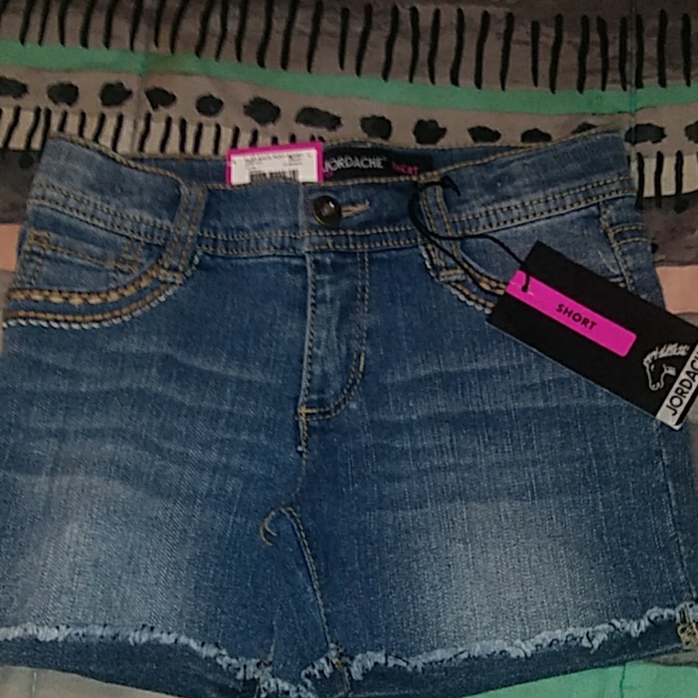 Girls shorts